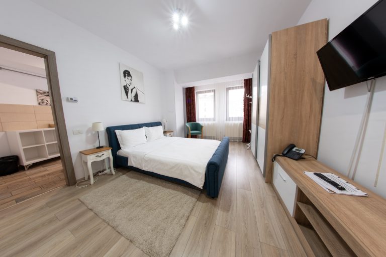 Avenue Parliament Bucuresti